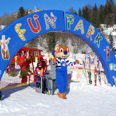 Kamzík Apartamento *