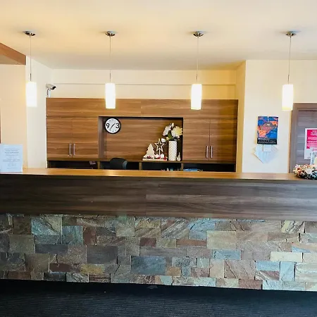 Kamzík Apartamento *