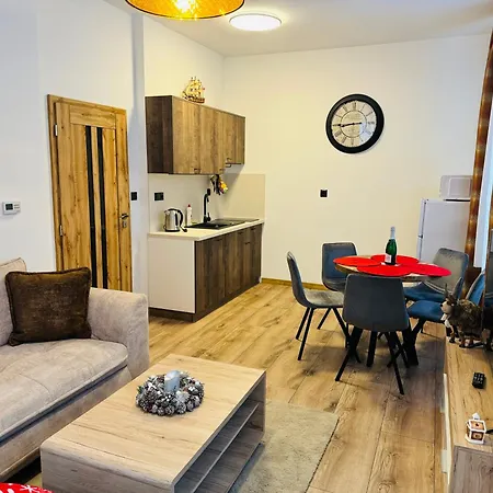 Kamzík Apartamento *